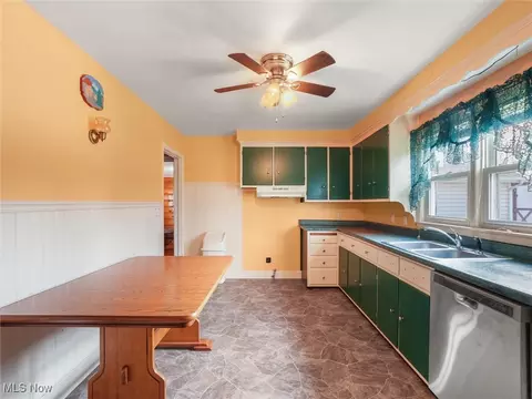 3305 Latimer Ave, Ashtabula, OH 44004 photo 8