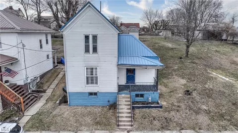 315 Harrison St, Barnesville, OH 43713
