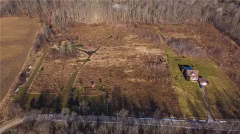 Idlewood Drive, Geneva, OH 44041