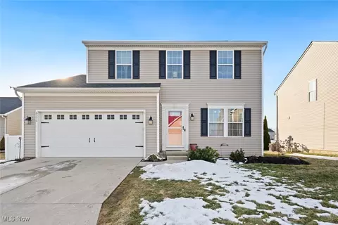 6096 Greenview Trl, North Ridgeville, OH 44039