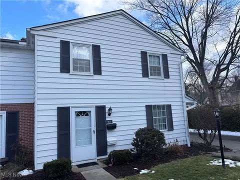 19680 Lorain Rd, Fairview Park, OH 44126
