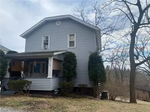 106 South St, Saint Clairsville, OH 43950