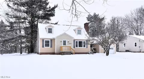 6308 Highland Rd, Highland Heights, OH 44143