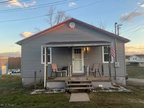 708 12 7th Ave, Parkersburg, WV 26101