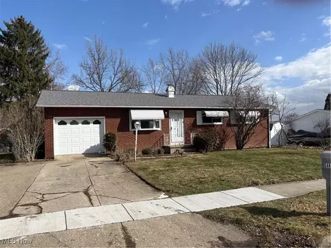5443 Celeste View Dr, Stow, OH 44224