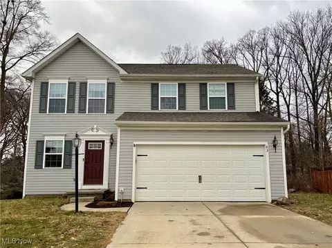 63 Glenwood Cir, Tallmadge, OH 44278