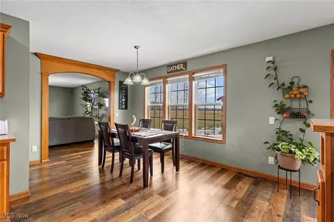 Dining - 40308 Whitney Rd, Lagrange, OH 44050 photo 2 of 2