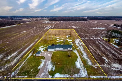 View/Area - 40308 Whitney Rd, Lagrange, OH 44050 photo 2 of 4