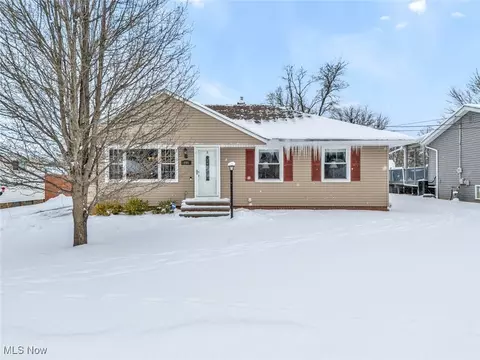 290 Lowrie Blvd, Northfield, OH 44067