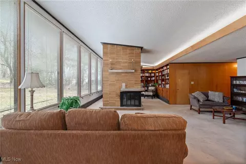 115 E Firestone Blvd, Akron, OH 44301 photo 6