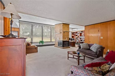 115 E Firestone Blvd, Akron, OH 44301 photo 5