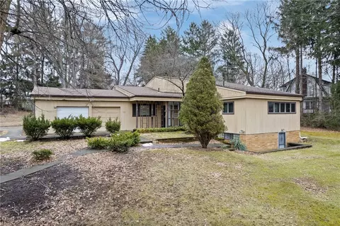 115 E Firestone Blvd, Akron, OH 44301
