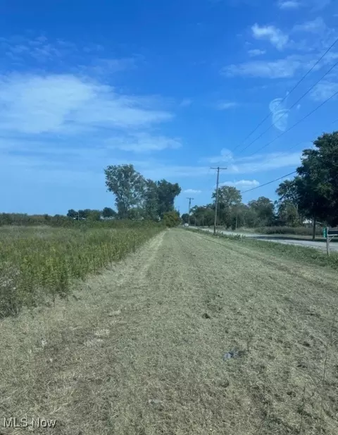 W 3rd Street, Rocky Ridge, OH 43449