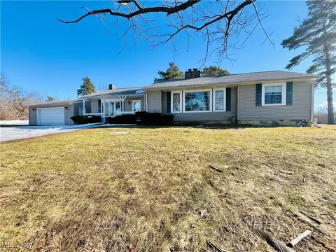 3210 Austinburg Rd, Ashtabula, OH 44004