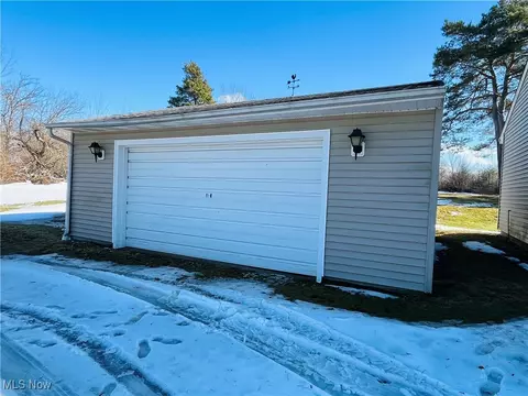 3210 Austinburg Rd, Ashtabula, OH 44004 photo 15