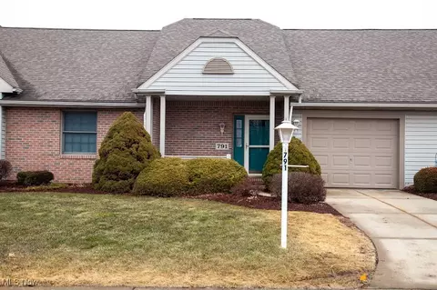 791 Beverly Ave, Canal Fulton, OH 44614