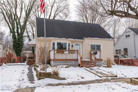 1078 Breckenridge St, Akron, OH 44314