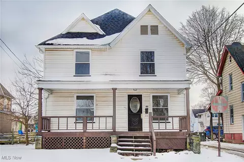 710 9th St NW, Canton, OH 44703