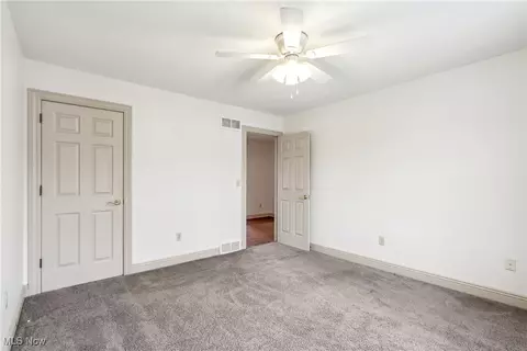 Bedroom - 492 Presidential Dr, Boardman, OH 44512 photo 6 of 8