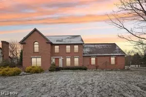 492 Presidential Dr, Boardman, OH 44512