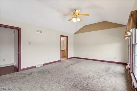Bedroom - 492 Presidential Dr, Boardman, OH 44512 photo 1 of 8