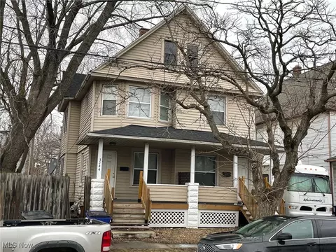 3242-3244 W 92nd St, Cleveland, OH 44102
