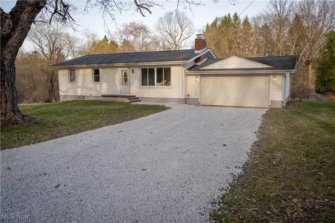 4331 Foch St, Norton, OH 44203