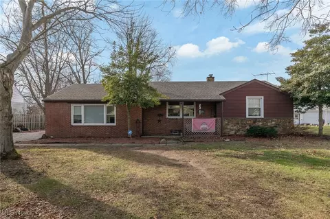 139 Garfield Dr, Painesville, OH 44077