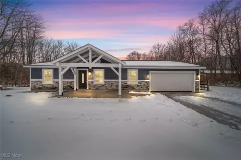 17729 Rock Creek Rd, Thompson, OH 44086