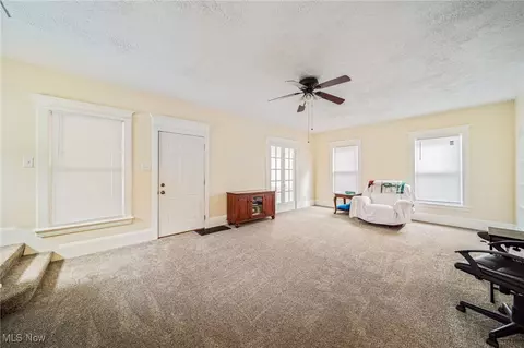Living - 818 W 50th St, Ashtabula, OH 44004 photo 3 of 4