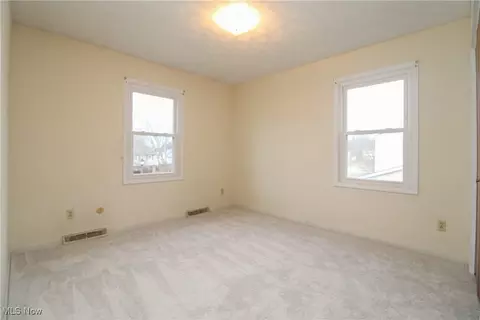421 Garden Valley Dr, Boardman, OH 44512 photo 23