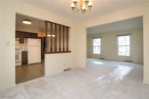 421 Garden Valley Dr, Boardman, OH 44512 photo 13