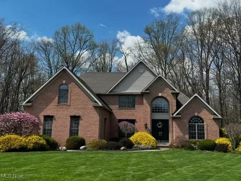 797 Chardoney Dr, Wadsworth, OH 44281