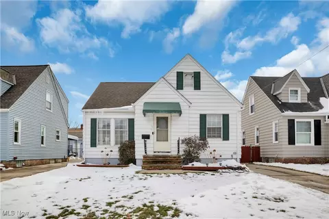 6801 Woodhaven Ave, Cleveland, OH 44144