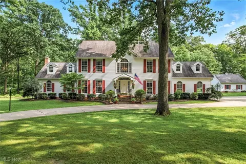 6977 Killdeer Dr, Canfield, OH 44406