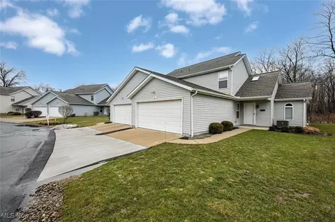 287 Westberry Cir, Tallmadge, OH 44278
