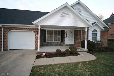 1405 Cove St NW, Uniontown, OH 44685
