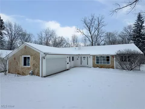 454 Rock Creek Run, Amherst, OH 44001