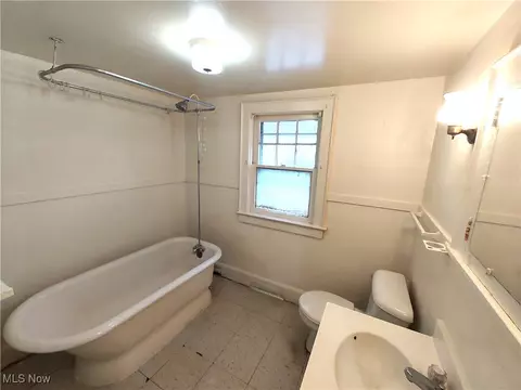 1249 W 48th St, Ashtabula, OH 44004 photo 26