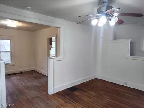 1249 W 48th St, Ashtabula, OH 44004 photo 13