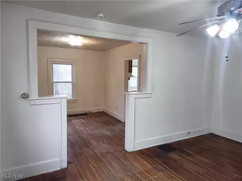 1249 W 48th St, Ashtabula, OH 44004 photo 12