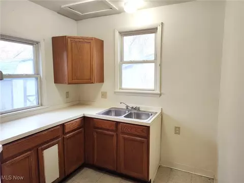 1249 W 48th St, Ashtabula, OH 44004 photo 20
