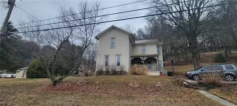 120 W Jefferson St, Stone Creek, OH 43840