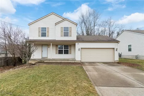 1879 Faye Rd, Akron, OH 44306