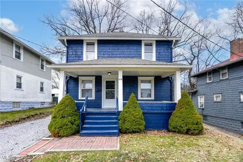 418 Malacca St, Akron, OH 44305