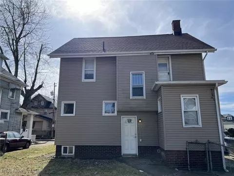 Exterior - 2907 6th St NW, Canton, OH 44708 photo 1 of 2