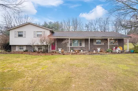 8173 Spencer Ave NW, North Canton, OH 44720