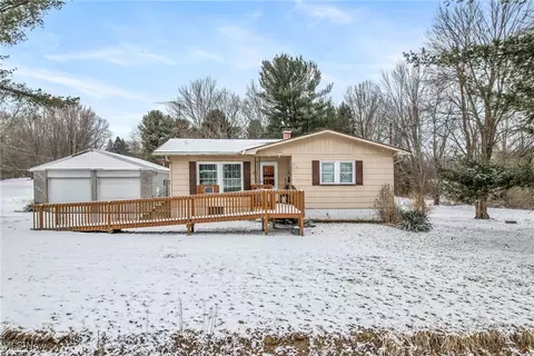 2951 Youngstown Kingsville Rd, Cortland, OH 44410