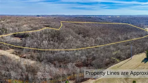 Township Road 1001 Ne, Crooksville, OH 43731