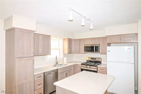 757 Eastern Rd, Doylestown, OH 44230 photo 8